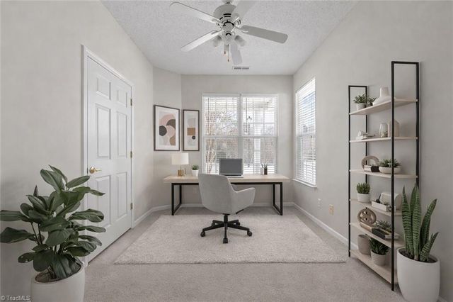 1004 Gretchen Lane A, Greensboro, NC 27410