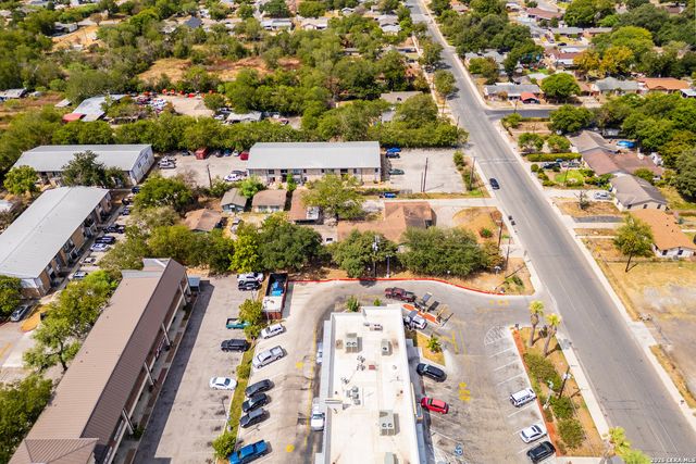 122 W Formosa, San Antonio, TX 78221