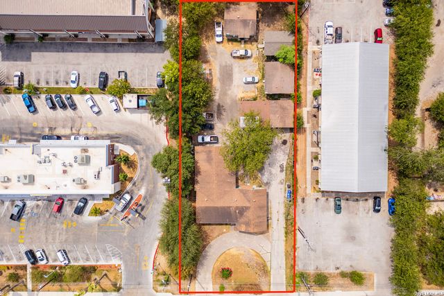 122 W Formosa, San Antonio, TX 78221