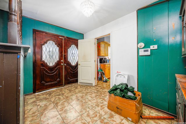 122 W Formosa, San Antonio, TX 78221