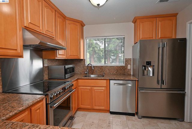 17994 Azalea Rd., Hayward, CA 94541