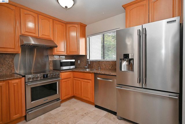 17994 Azalea Rd., Hayward, CA 94541