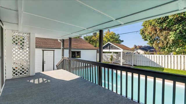 5511 N D St, Spokane, WA 99205