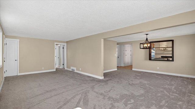5511 N D St, Spokane, WA 99205