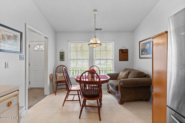 523 Jimmies Creek Drive, New Bern, NC 28562