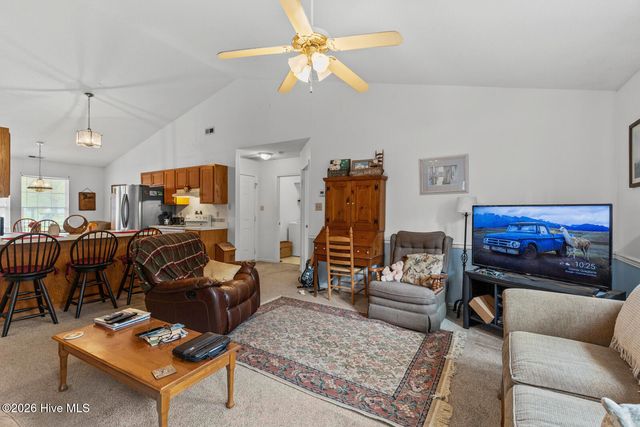 523 Jimmies Creek Drive, New Bern, NC 28562