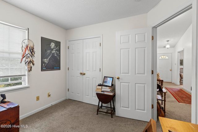 523 Jimmies Creek Drive, New Bern, NC 28562