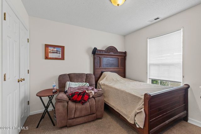 523 Jimmies Creek Drive, New Bern, NC 28562