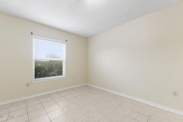 11498 Carondelet Street, Gulfport, MS 39503