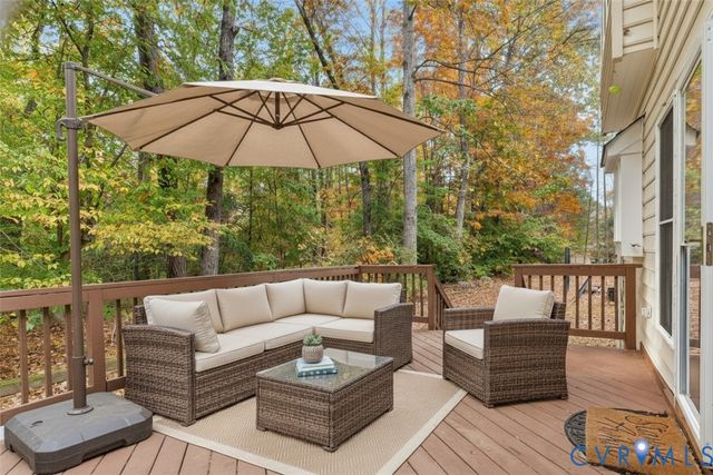 17595 Circuit Rider Dr, Beaverdam, VA 23015