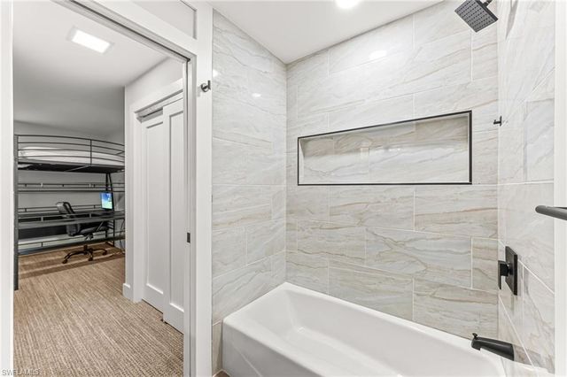 1890 Bald Eagle Dr. #B DR # 400B, Naples, FL 34105