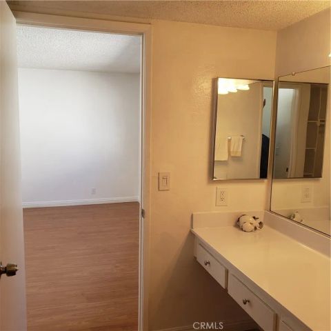 1661 Neil Armstrong 231, Montebello, CA 90640