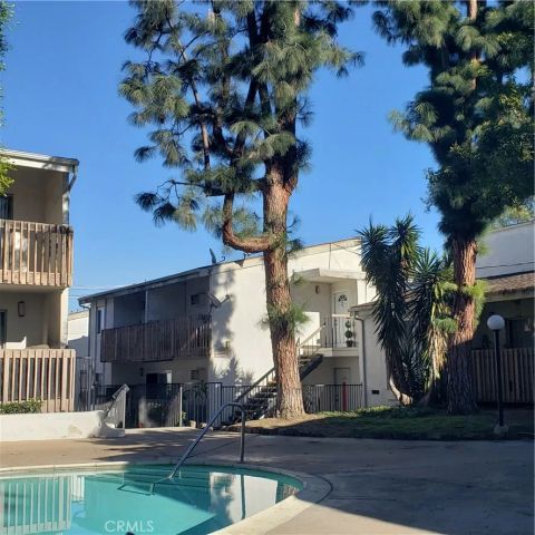 1661 Neil Armstrong 231, Montebello, CA 90640