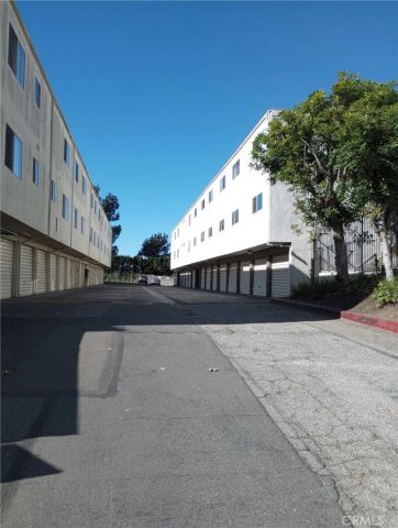 1661 Neil Armstrong 231, Montebello, CA 90640