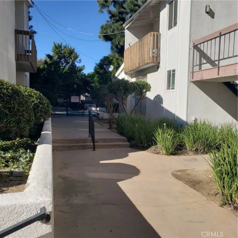 1661 Neil Armstrong 231, Montebello, CA 90640
