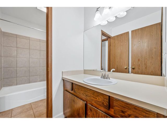925 Columbia Rd 532, Fort Collins, CO 80525