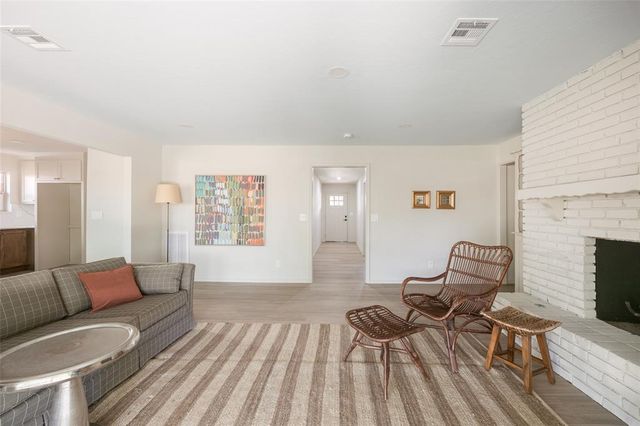 2716 Carlton Way, Oklahoma City, OK 73120