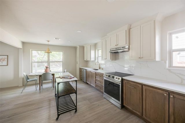 2716 Carlton Way, Oklahoma City, OK 73120