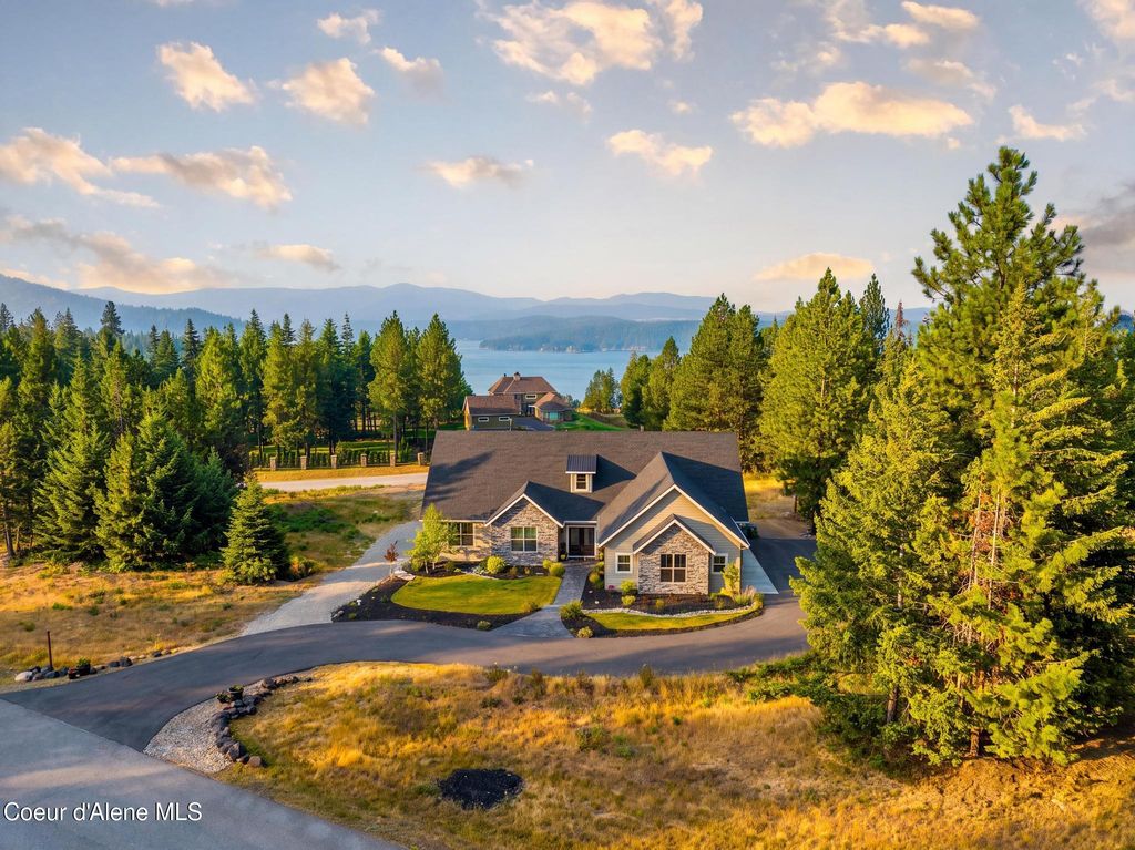 8797 S HANA DR, Harrison, ID 83833 photo 1