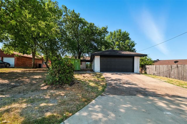 1411 E Kirnwood Drive, Dallas, TX 75232