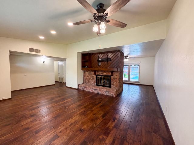 530 Shadowcrest Lane, Coppell, TX 75019