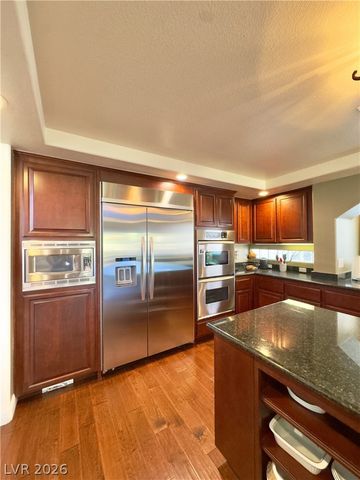 11132 Pentland Downs Street, Las Vegas, NV 89141