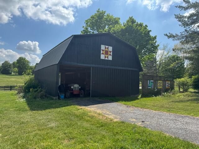 235 Winterhawk Lane, Danville, KY 40422