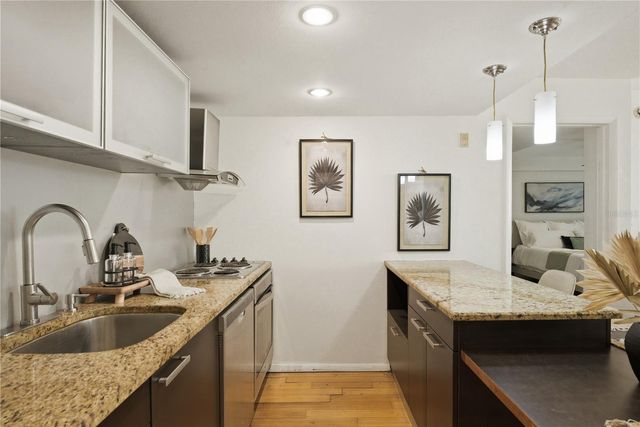 701 S MADISON AVENUE 420, Clearwater, FL 33756