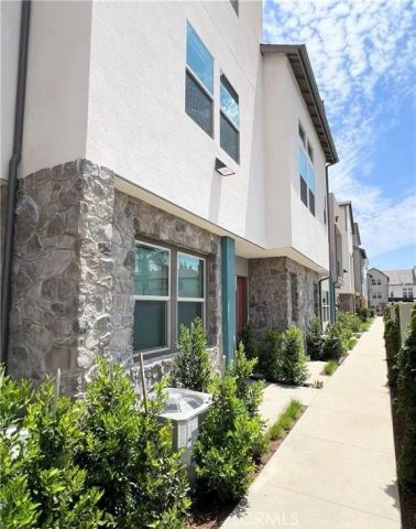 323 Strike, Covina, CA 91722