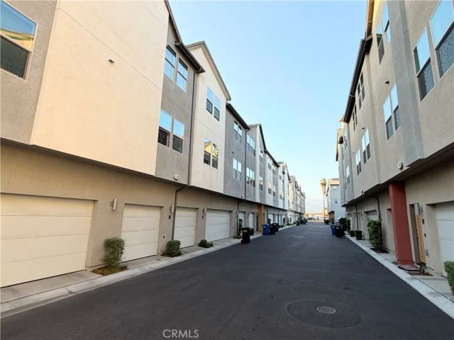 323 Strike, Covina, CA 91722