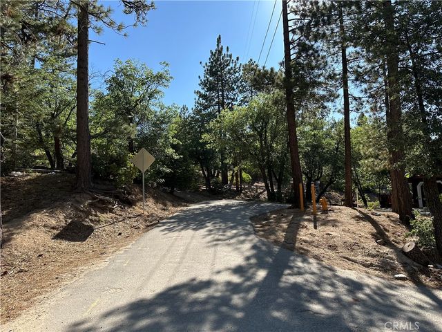 41089 Maryland Road, Big Bear Lake, CA 92315