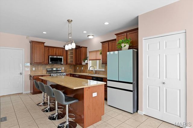 3458 Chippewa Drive, Shiloh, IL 62221