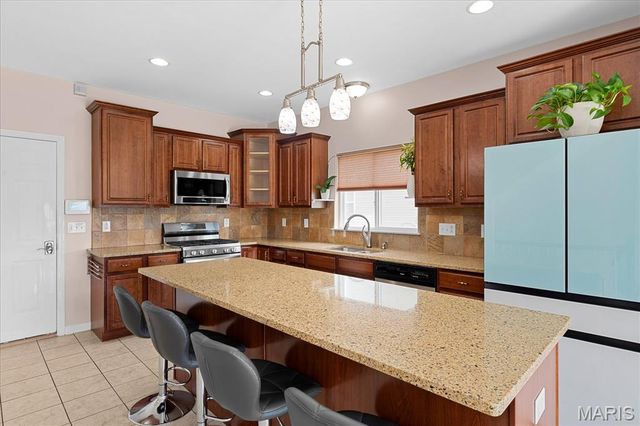 3458 Chippewa Drive, Shiloh, IL 62221