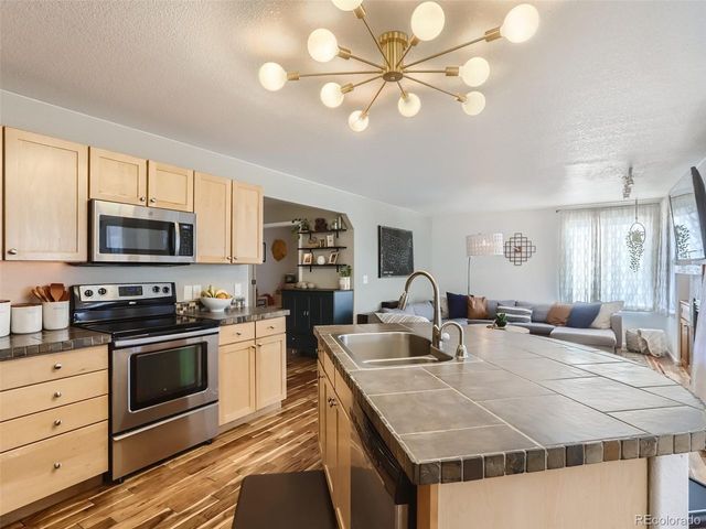 1568 Brimble Dr, Erie, CO 80516