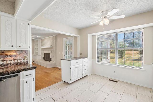 812 Dripping Springs Drive, Edmond, OK 73034