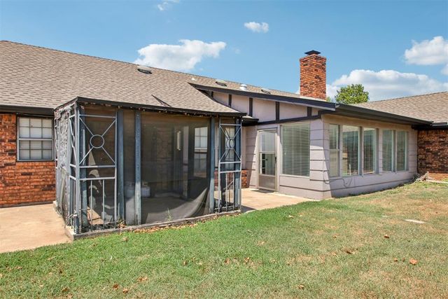 812 Dripping Springs Drive, Edmond, OK 73034