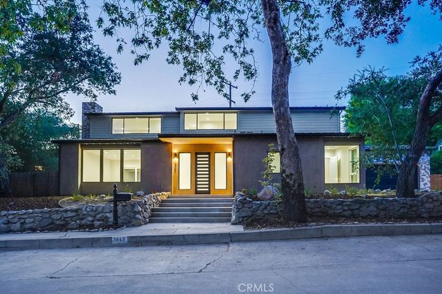 1849 Los Encinos, Glendale, CA 91208