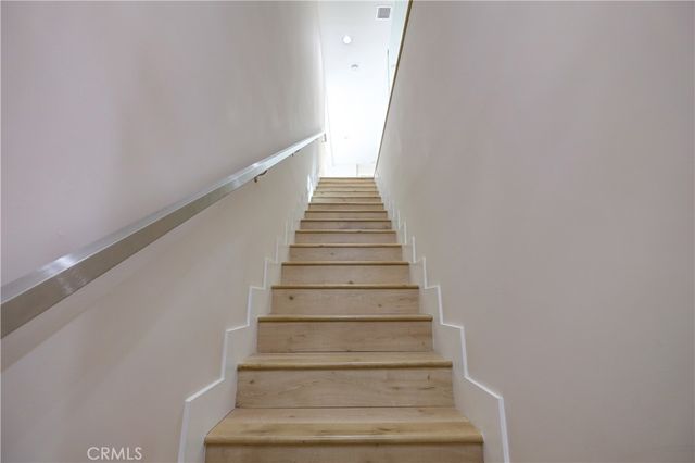 1849 Los Encinos, Glendale, CA 91208