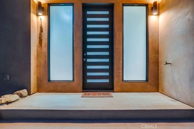 1849 Los Encinos, Glendale, CA 91208