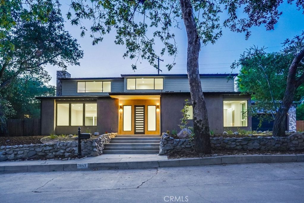 1849 Los Encinos, Glendale, CA 91208 — photo 2