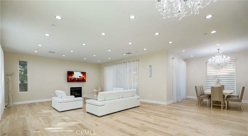 1849 Los Encinos, Glendale, CA 91208 — photo 4