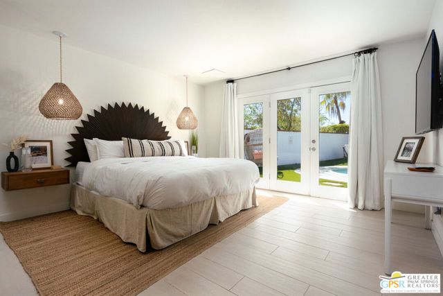 1373 E Madero Circle, Palm Springs, CA 92262
