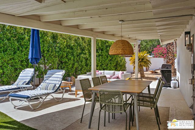 1373 E Madero Circle, Palm Springs, CA 92262