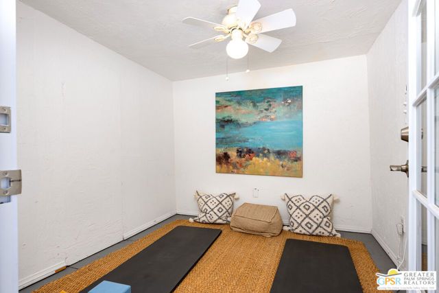 1373 E Madero Circle, Palm Springs, CA 92262