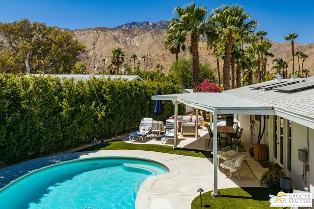 1373 E Madero Circle, Palm Springs, CA 92262