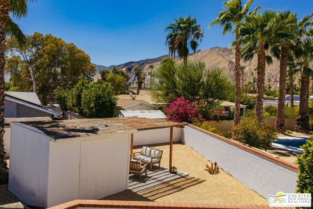1373 E Madero Circle, Palm Springs, CA 92262