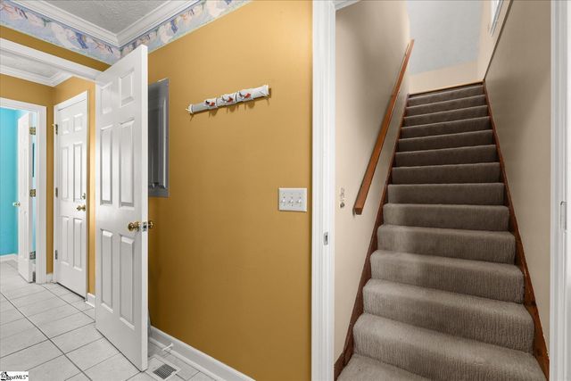 96 W Hackney Road, Greer, SC 29650