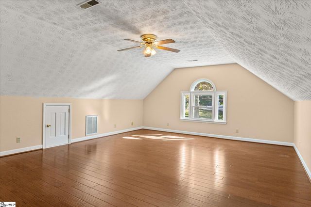 96 W Hackney Road, Greer, SC 29650