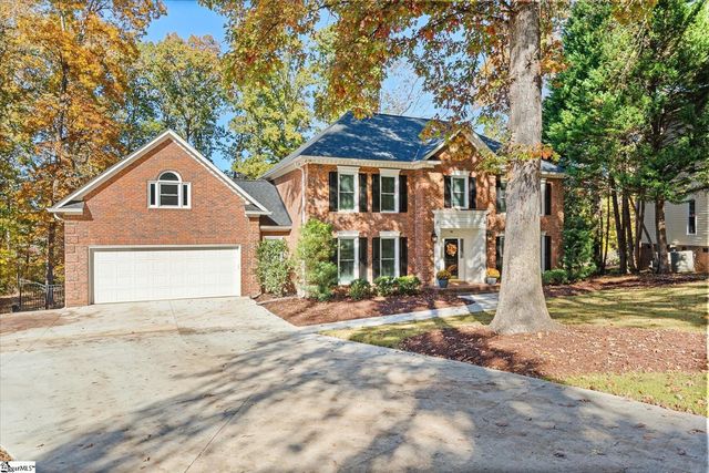 96 W Hackney Road, Greer, SC 29650