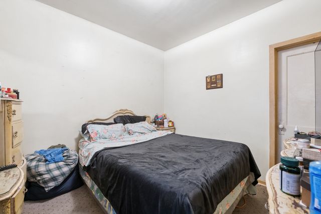 2205 N Melvina Avenue, Chicago, IL 60639